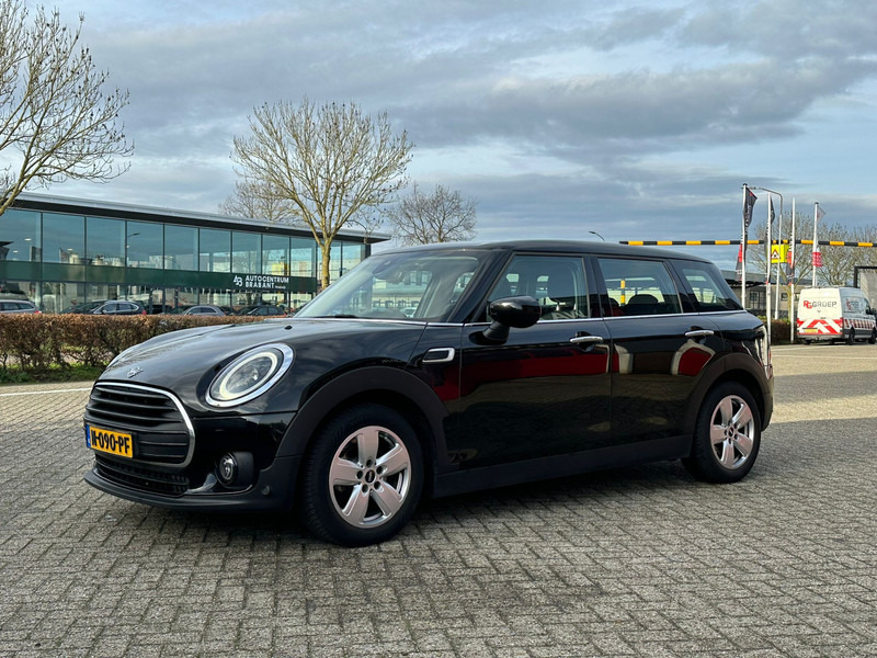 MINI Clubman ONE 1.5 APK 09-12-2027 Apple Carplay - Xe hơi: hình 2 MINI Clubman ONE 1.5 APK 09-12-2027 Apple Carplay - Xe hơi: hình 2