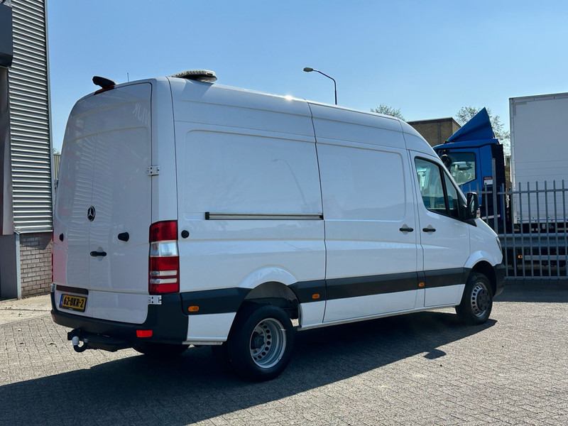 Mercedes-Benz Sprinter 519 cdi V6 - Xe tải hộp: hình 3 Mercedes-Benz Sprinter 519 cdi V6 - Xe tải hộp: hình 3