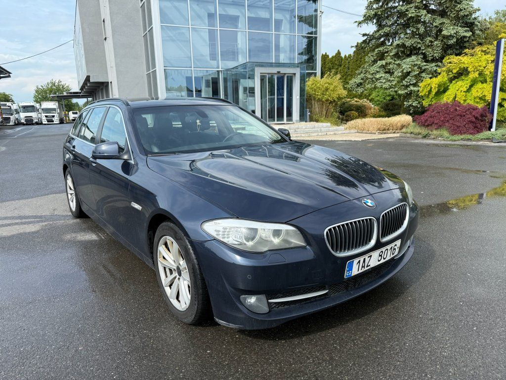 BMW 520D Touring F11 - Xe hơi: hình 1 BMW 520D Touring F11 - Xe hơi: hình 1