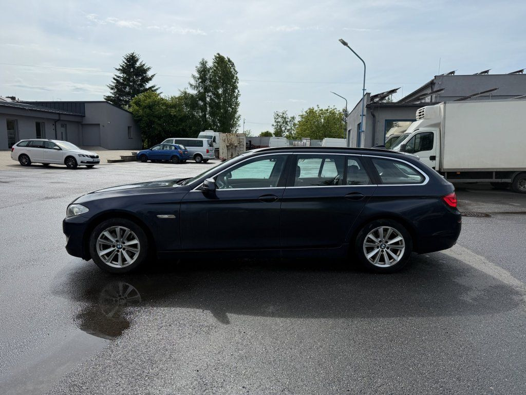 BMW 520D Touring F11 - Xe hơi: hình 3 BMW 520D Touring F11 - Xe hơi: hình 3