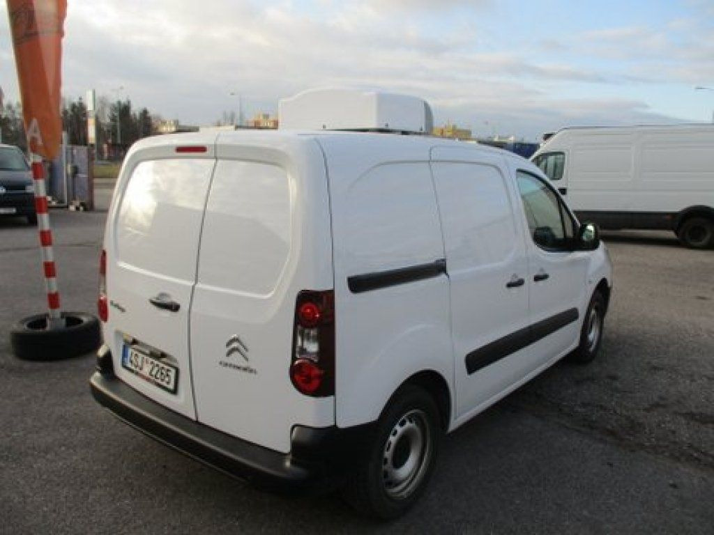 Citroën Berlingo izotherm - Xe van đông lạnh: hình 2 Citroën Berlingo izotherm - Xe van đông lạnh: hình 2
