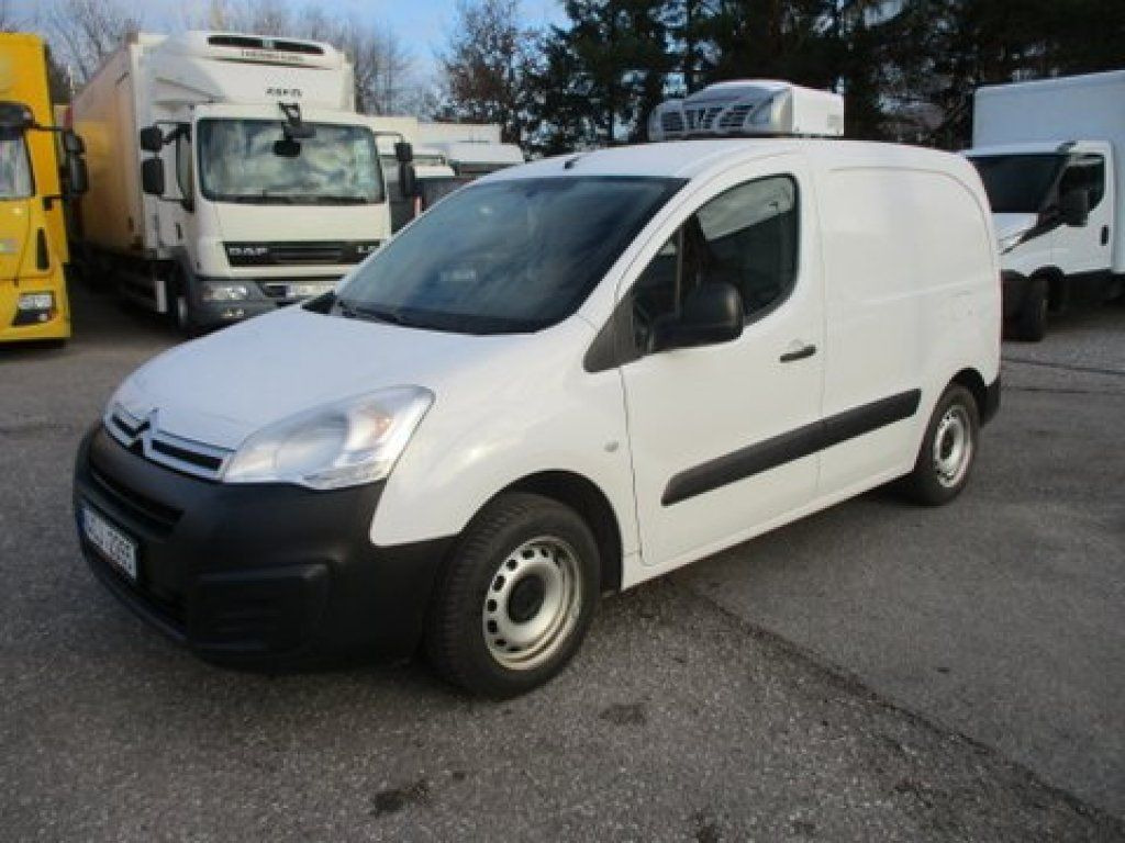 Citroën Berlingo izotherm - Xe van đông lạnh: hình 3 Citroën Berlingo izotherm - Xe van đông lạnh: hình 3