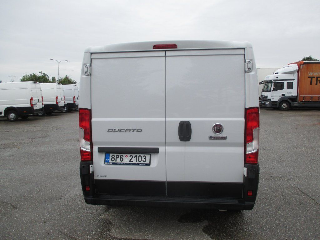 Fiat Ducato L1H1 - Xe van chở hàng: hình 3 Fiat Ducato L1H1 - Xe van chở hàng: hình 3