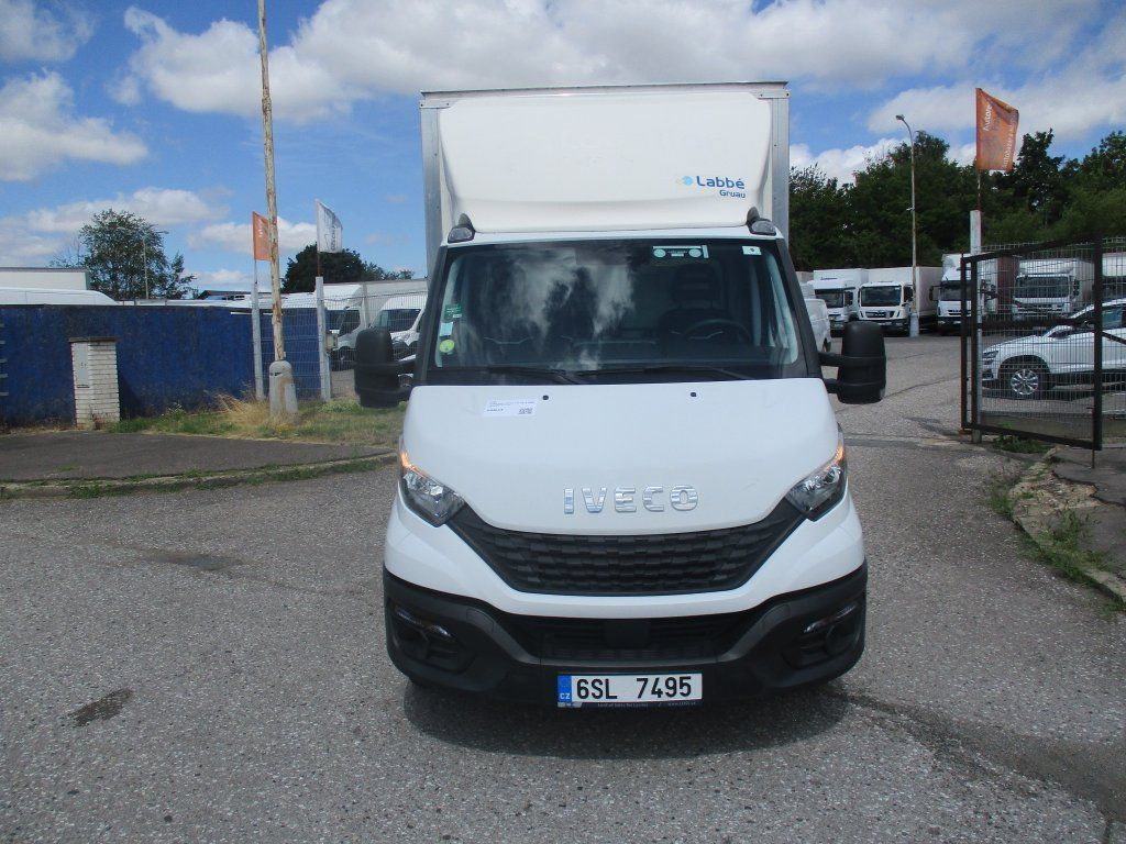 Iveco 35C16 Daily 3,0l - Xe tải nhỏ thùng kín: hình 2 Iveco 35C16 Daily 3,0l - Xe tải nhỏ thùng kín: hình 2