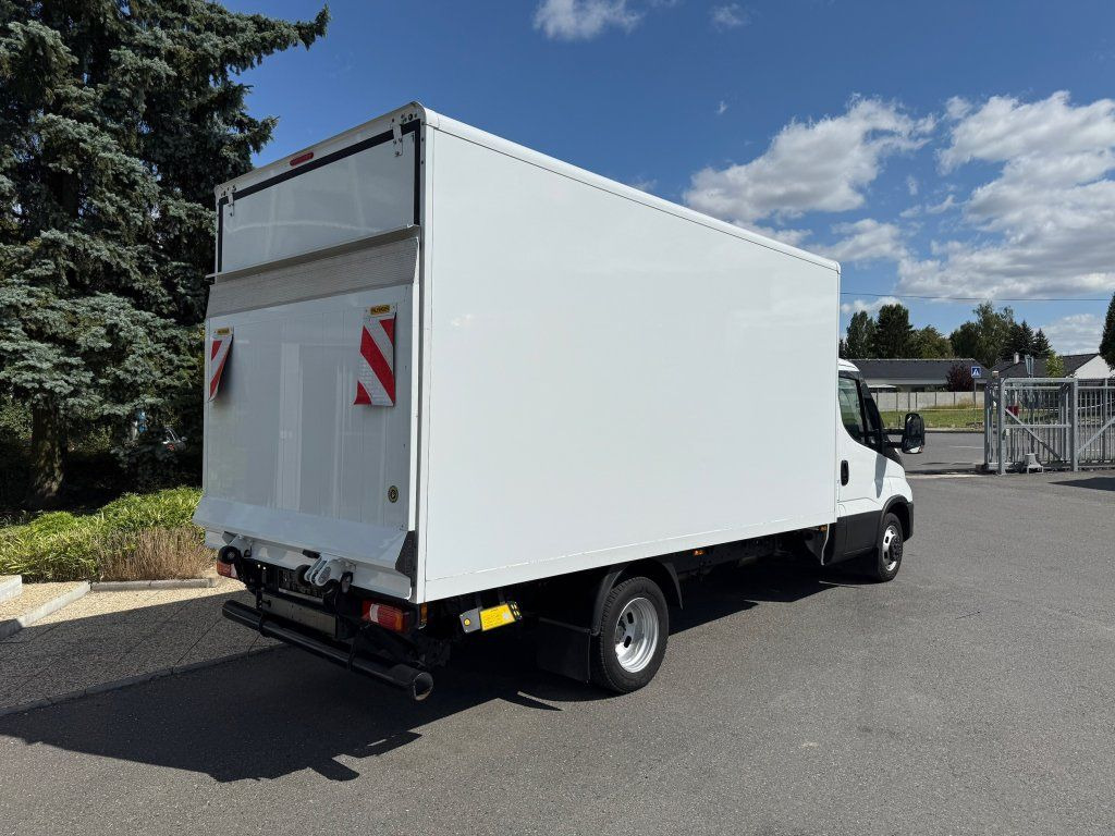 Iveco 35C16 Daily - Xe tải nhỏ thùng kín: hình 2 Iveco 35C16 Daily - Xe tải nhỏ thùng kín: hình 2