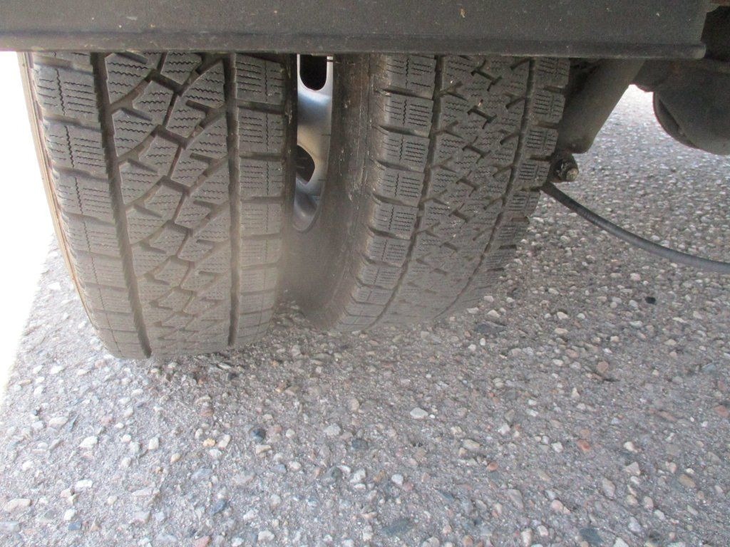 Xe tải nhỏ thùng kín Iveco Daily 35C16, 2.3, HC, 8 palet: hình 17