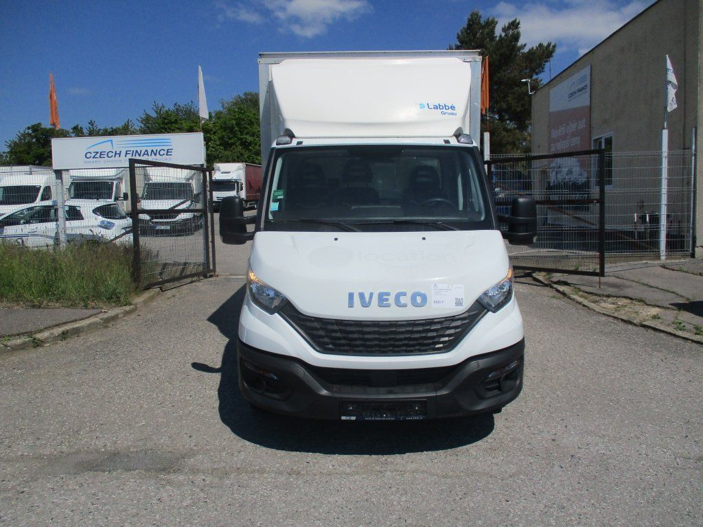 Iveco Daily 35C16 3.0 - Xe tải nhỏ thùng kín: hình 2 Iveco Daily 35C16 3.0 - Xe tải nhỏ thùng kín: hình 2