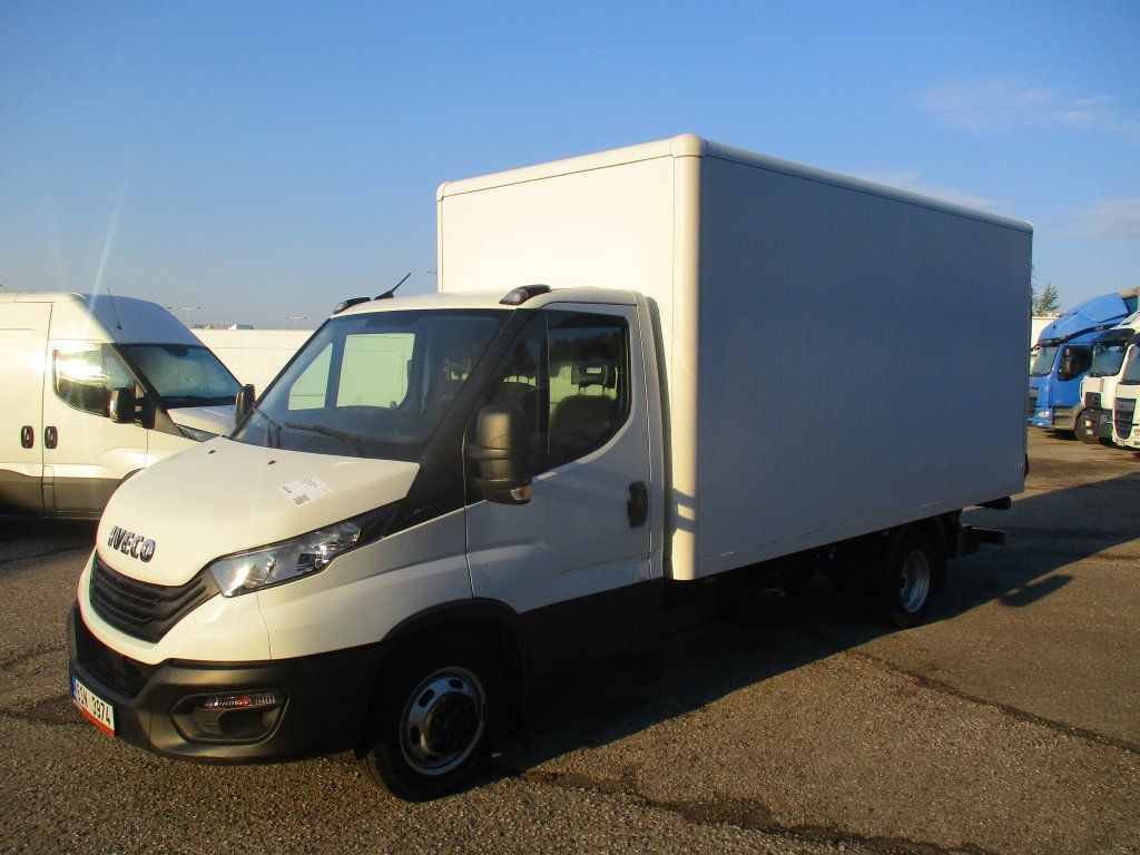 Iveco Daily 35C16 - Xe tải nhỏ thùng kín: hình 1 Iveco Daily 35C16 - Xe tải nhỏ thùng kín: hình 1
