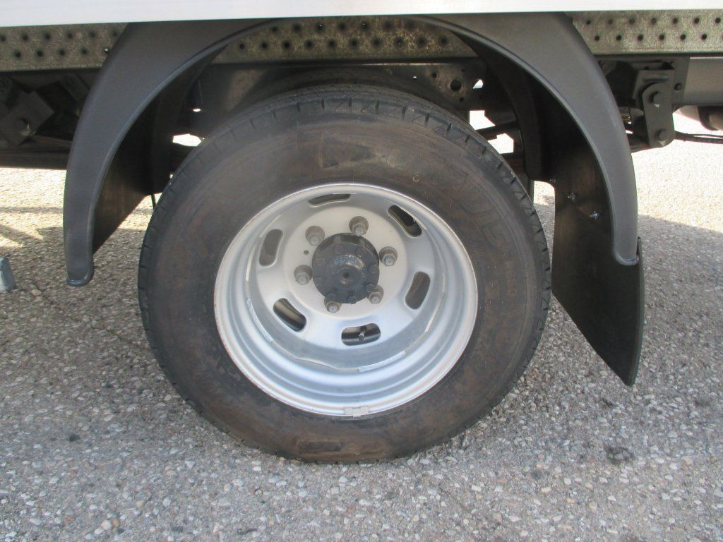 Cho thuê  Iveco Daily 35C16 Iveco Daily 35C16: hình 20