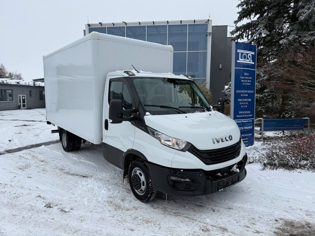 Iveco Daily 35C16 - Xe tải nhỏ thùng kín: hình 2 Iveco Daily 35C16 - Xe tải nhỏ thùng kín: hình 2