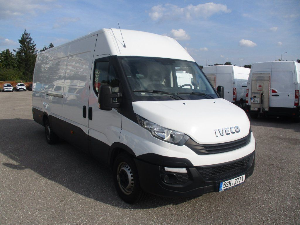 Iveco Daily 35S16 - Xe van chở hàng: hình 1 Iveco Daily 35S16 - Xe van chở hàng: hình 1