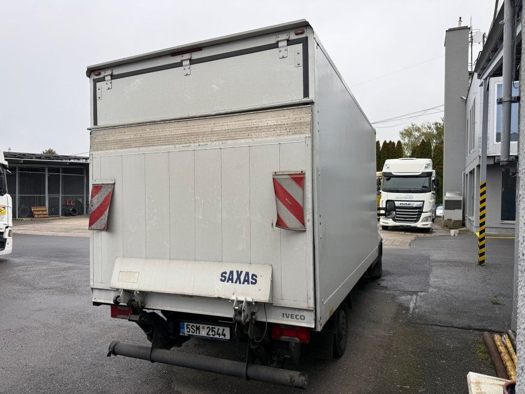 Iveco Daily 35S16 mit LBW ENGINE DEFECT - Xe tải nhỏ thùng kín: hình 3 Iveco Daily 35S16 mit LBW ENGINE DEFECT - Xe tải nhỏ thùng kín: hình 3