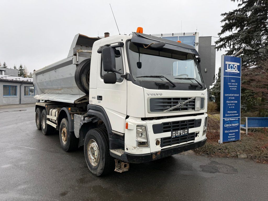 Iveco FM440 8x6 - Xe ben: hình 3 Iveco FM440 8x6 - Xe ben: hình 3