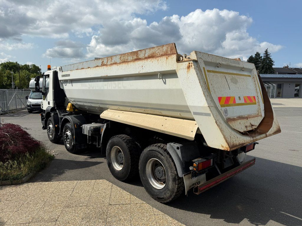 Iveco Trakker 410 S1 8x4 - Xe ben: hình 4 Iveco Trakker 410 S1 8x4 - Xe ben: hình 4