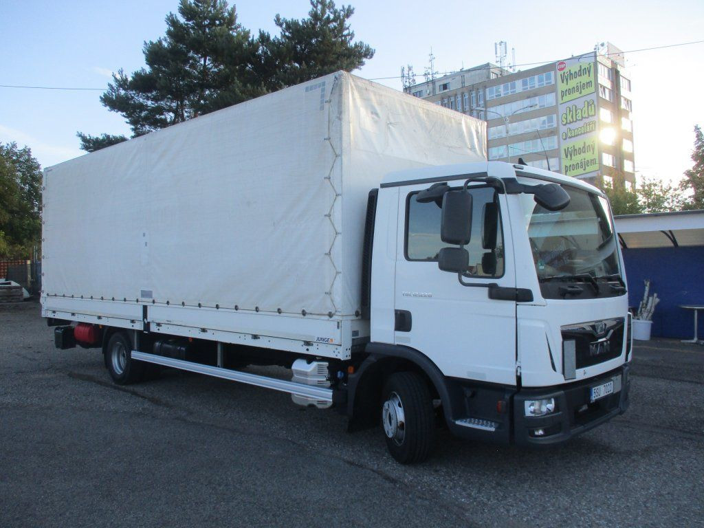 MAN TGL 12.220 - Xe tải thùng mui bạt: hình 2 MAN TGL 12.220 - Xe tải thùng mui bạt: hình 2