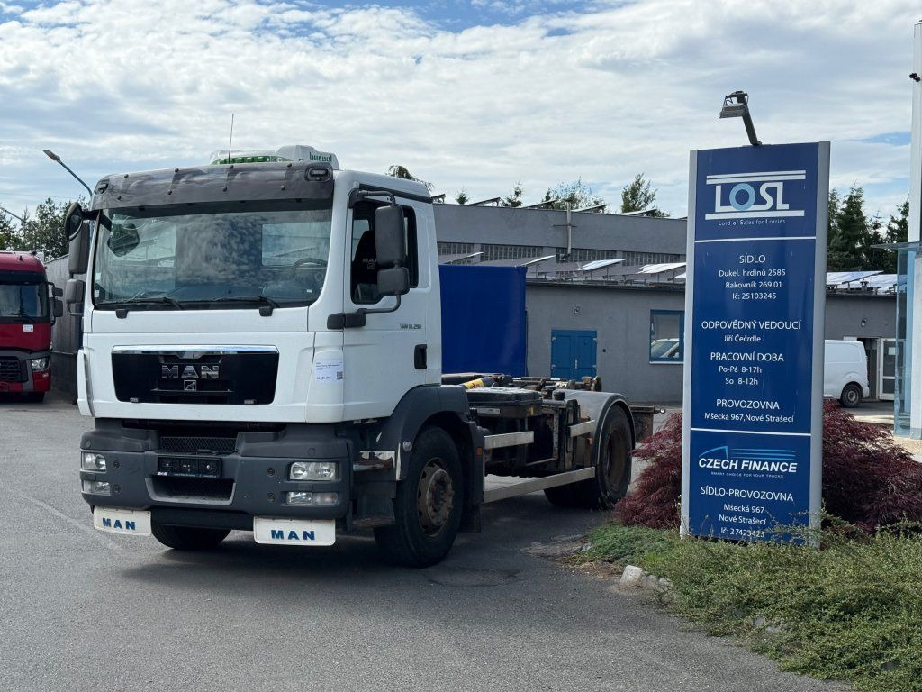 MAN TGM18.290 EURO 5 - Xe ben: hình 1 MAN TGM18.290 EURO 5 - Xe ben: hình 1