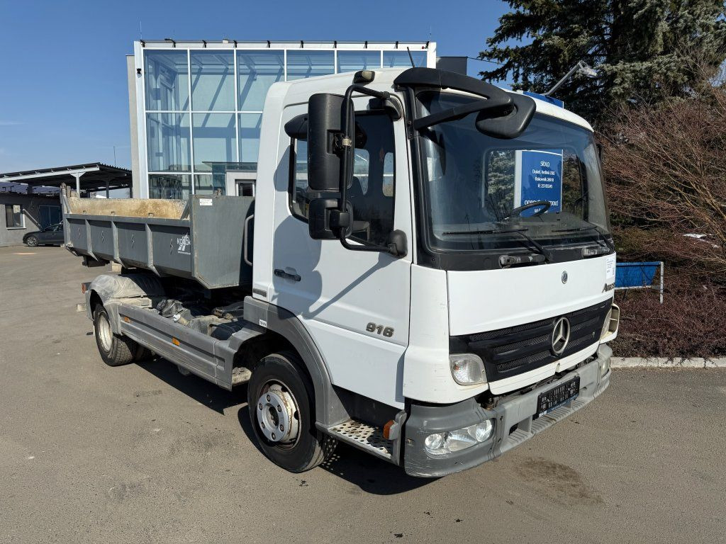 Mercedes-Benz 916 Atego EURO 4 - Xe tải nâng móc: hình 2 Mercedes-Benz 916 Atego EURO 4 - Xe tải nâng móc: hình 2