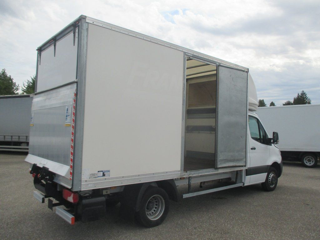 Mercedes-Benz Sprinter 514 CDi - Xe van chở hàng: hình 5 Mercedes-Benz Sprinter 514 CDi - Xe van chở hàng: hình 5
