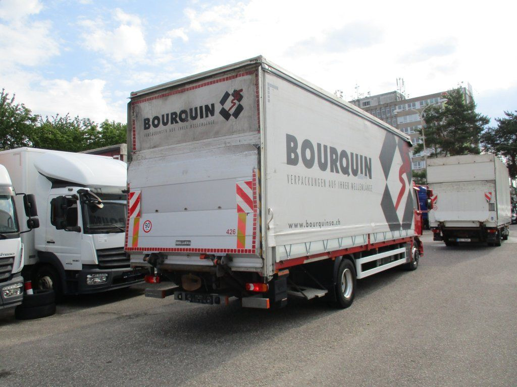 Renault D 16 - Xe tải thùng lửng/ Phẳng: hình 3 Renault D 16 - Xe tải thùng lửng/ Phẳng: hình 3