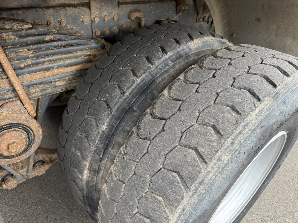 Xe ben Renault Kerax 450 S3 8x4 EURO 4: hình 13