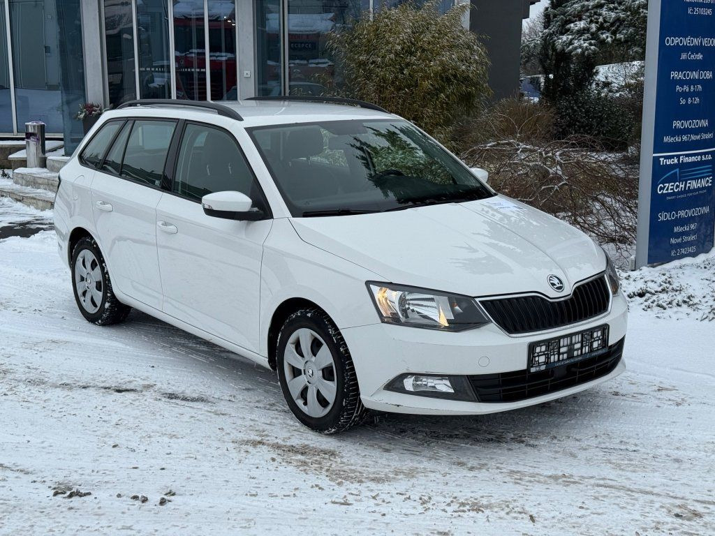 Skoda 1,4TDi kombi - Xe wagon: hình 2 Skoda 1,4TDi kombi - Xe wagon: hình 2