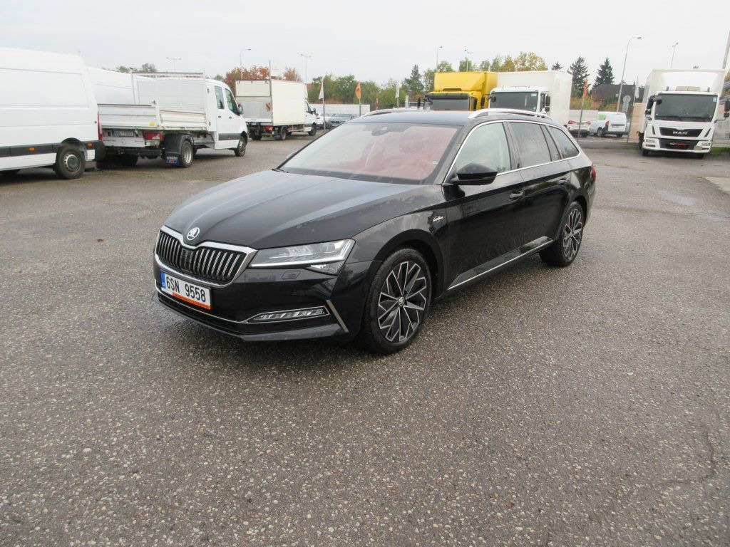Skoda 2.0 Tdi L&K 4x4 - Xe wagon: hình 1 Skoda 2.0 Tdi L&K 4x4 - Xe wagon: hình 1