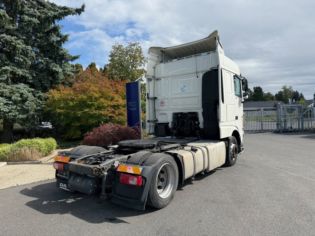 DAF XF460 EURO 6 MEGA/lowdeck - Xe đầu kéo: hình 4 DAF XF460 EURO 6 MEGA/lowdeck - Xe đầu kéo: hình 4