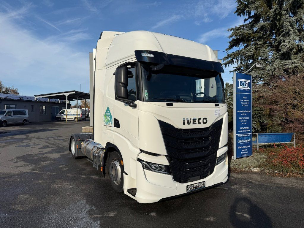 Iveco S-Way 460 MEGA/lowdeck LNG EURO 6 New Tacho - Xe đầu kéo: hình 2 Iveco S-Way 460 MEGA/lowdeck LNG EURO 6 New Tacho - Xe đầu kéo: hình 2