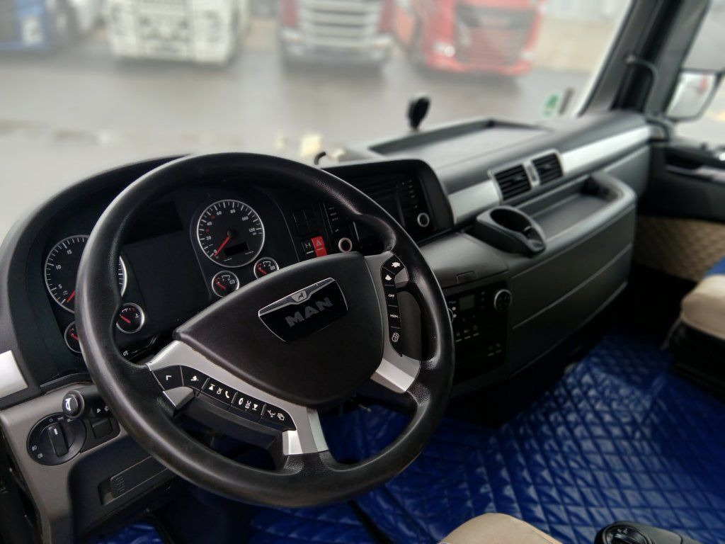 Xe đầu kéo MAN TGX18.440 XLX: hình 12