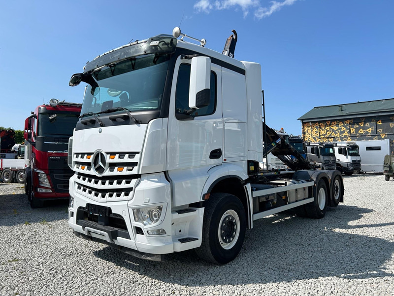 Mercedes-Benz AROCS + JOAB 20t | TULOSSA - Xe tải nâng móc: hình 1 Mercedes-Benz AROCS + JOAB 20t | TULOSSA - Xe tải nâng móc: hình 1