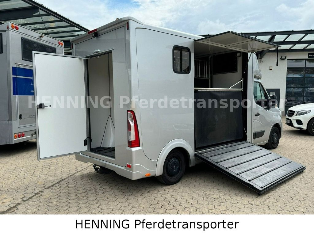 Renault Master 3 - Sitzer Renault Master 3 - Sitzer - Xe tải chở ngựa: hình 4 Renault Master 3 - Sitzer Renault Master 3 - Sitzer - Xe tải chở ngựa: hình 4