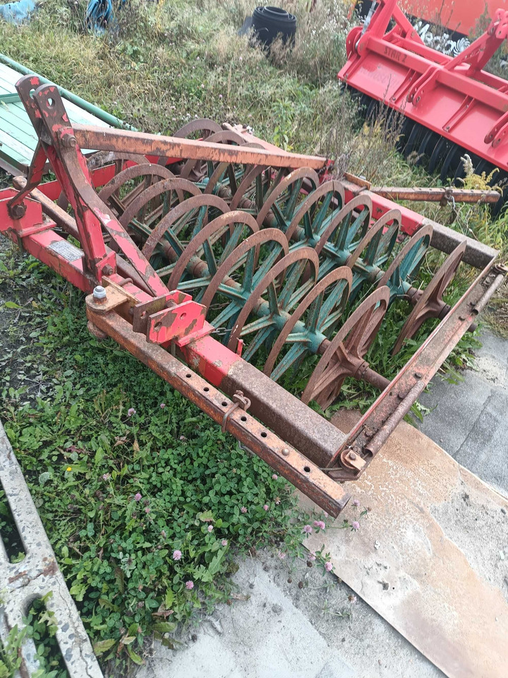 Pług 4 skibowy Frost - Cày: hình 2 Pług 4 skibowy Frost - Cày: hình 2