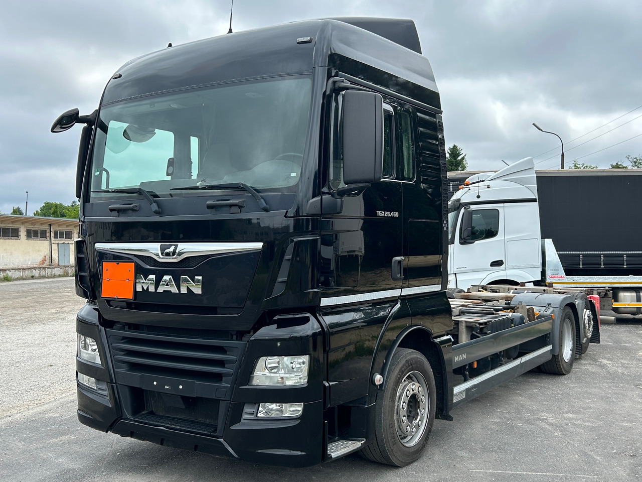 MAN TGX 26.460 / ACC / BDF MULTI / E6 / LOWDECK - Xe tải khung gầm: hình 1 MAN TGX 26.460 / ACC / BDF MULTI / E6 / LOWDECK - Xe tải khung gầm: hình 1
