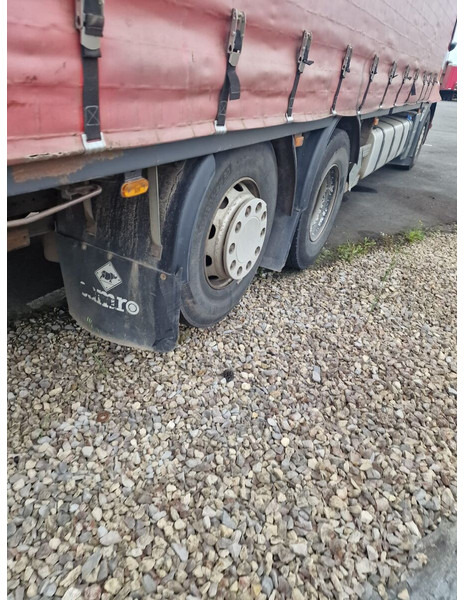 Renault Premium 450dxi - Xe tải thùng mui bạt: hình 3 Renault Premium 450dxi - Xe tải thùng mui bạt: hình 3