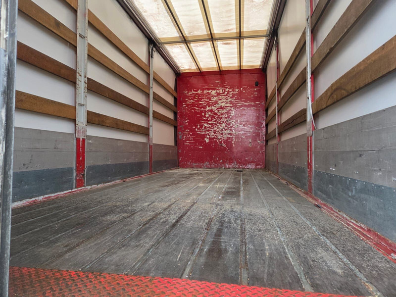 Renault Premium 460dxi - Xe tải thùng mui bạt: hình 5 Renault Premium 460dxi - Xe tải thùng mui bạt: hình 5