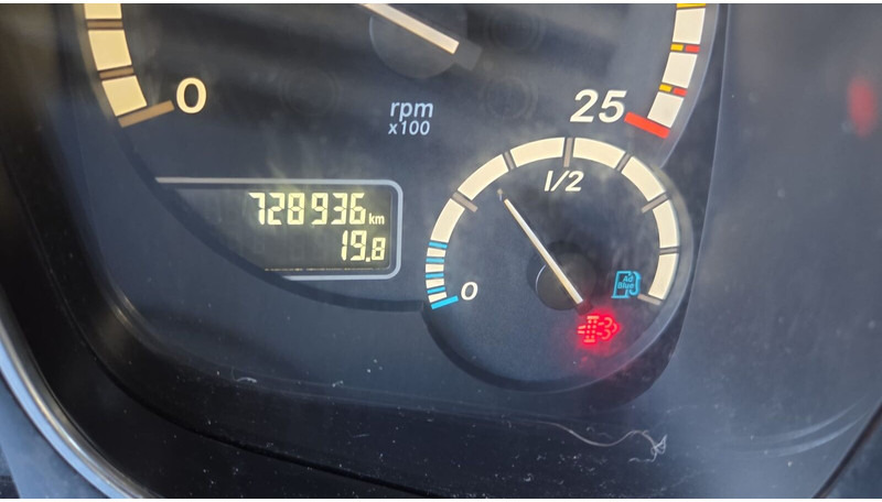 Mercedes-Benz Actros 1848 - Voith Retarder - Xe đầu kéo: hình 5 Mercedes-Benz Actros 1848 - Voith Retarder - Xe đầu kéo: hình 5