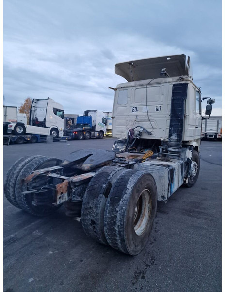 Scania 143M - Xe đầu kéo: hình 3 Scania 143M - Xe đầu kéo: hình 3