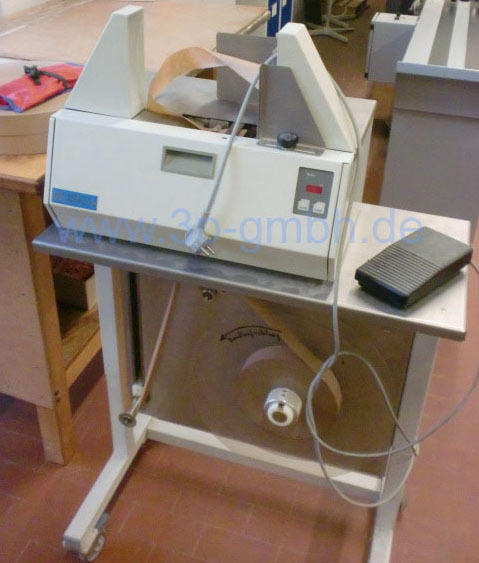 Busch TB-24 II table bundler - Máy đóng gói: hình 1 Busch TB-24 II table bundler - Máy đóng gói: hình 1