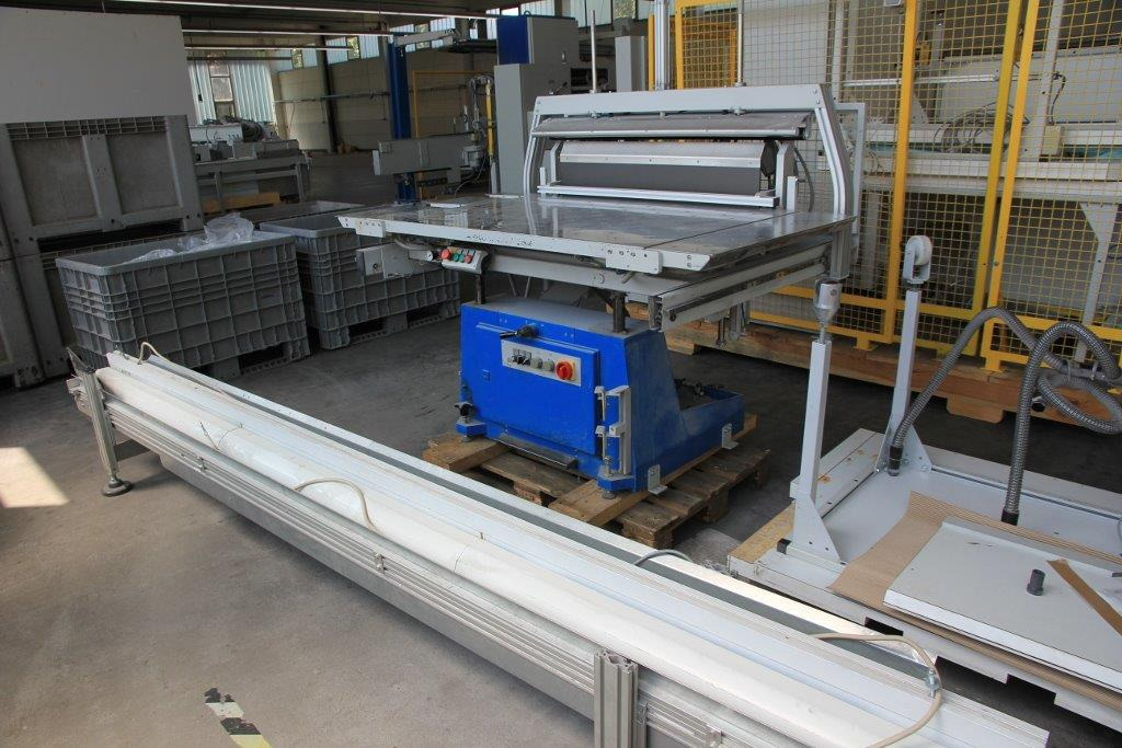 High performance cutting line Baumann Wohlenberg Perfecta 132 TS ASE LM - Máy cắt giấy: hình 4 High performance cutting line Baumann Wohlenberg Perfecta 132 TS ASE LM - Máy cắt giấy: hình 4