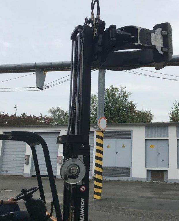 Three-wheel electric front loader Jungheinrich EFG DF 15 with duplex mast and Meyer roller clamp - Xe nâng điện: hình 3 Three-wheel electric front loader Jungheinrich EFG DF 15 with duplex mast and Meyer roller clamp - Xe nâng điện: hình 3