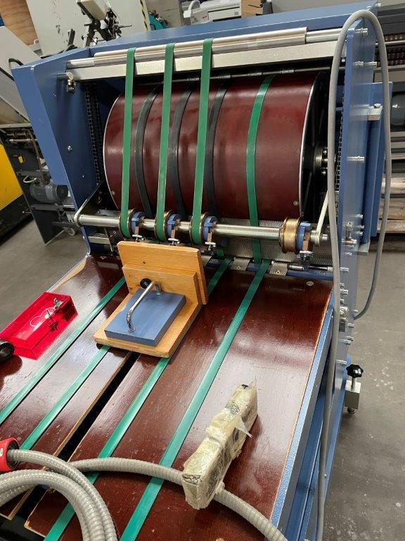 Vertical sheet press delivery MBO SBAP 46 ME - Máy gấp giấy: hình 4 Vertical sheet press delivery MBO SBAP 46 ME - Máy gấp giấy: hình 4