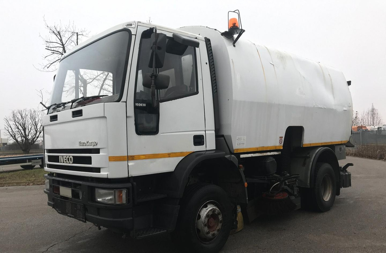 SCHORLING TAZ / TSZ - Xe quét đường: hình 2 SCHORLING TAZ / TSZ - Xe quét đường: hình 2