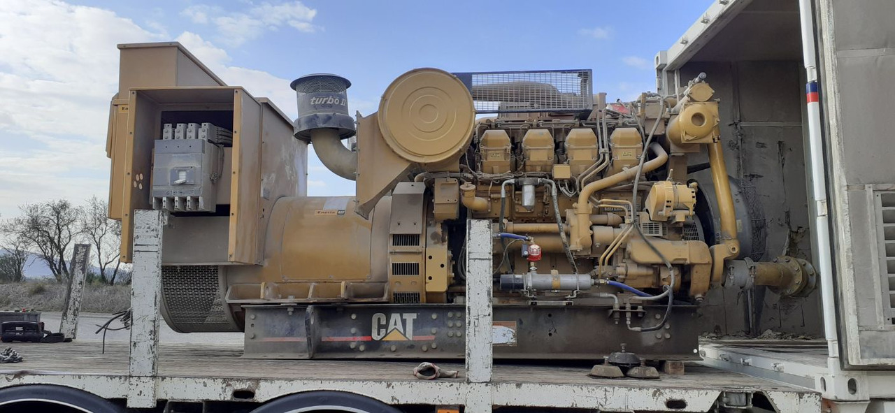 CATERPILLAR 3508 1100 kVa - Bộ phát điện: hình 1 CATERPILLAR 3508 1100 kVa - Bộ phát điện: hình 1