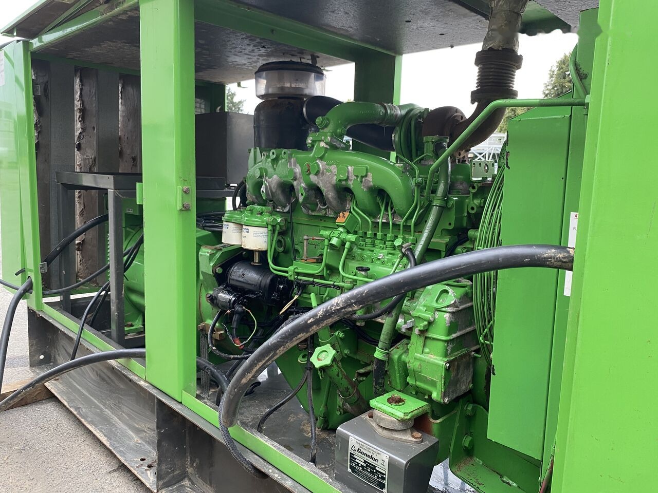 IVECO 100 kVa 8061 - Bộ phát điện: hình 3 IVECO 100 kVa 8061 - Bộ phát điện: hình 3