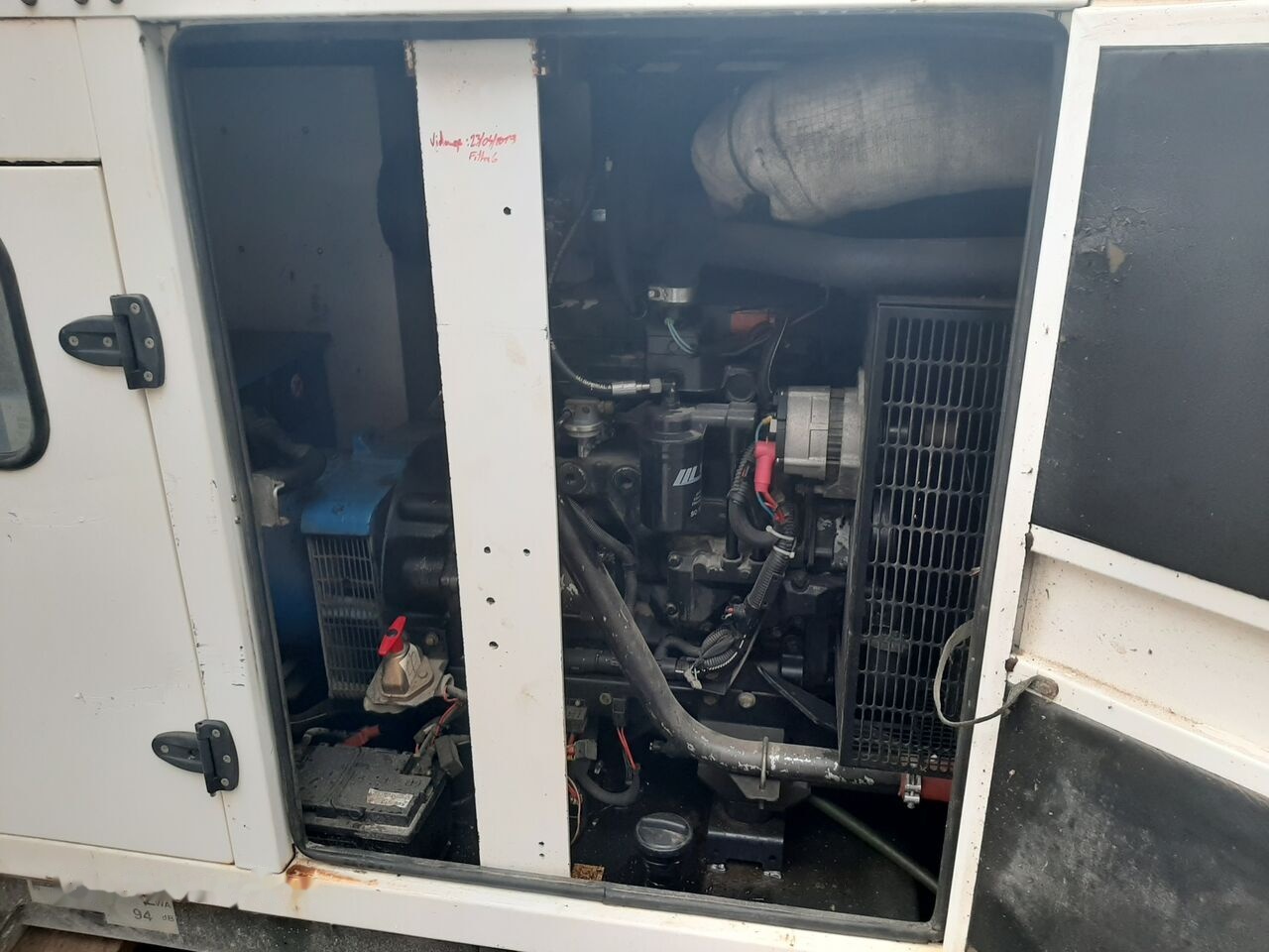 SDMO 80 kVa John Deere - Bộ phát điện: hình 2 SDMO 80 kVa John Deere - Bộ phát điện: hình 2