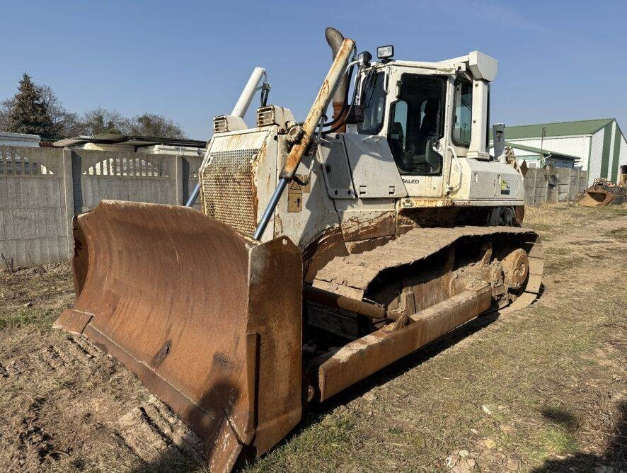 Komatsu D65EX-15e0 + ripper - Máy ủi: hình 1 Komatsu D65EX-15e0 + ripper - Máy ủi: hình 1