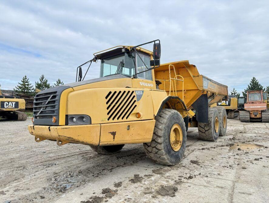 Volvo A35D - Xe ben đổ có khớp nối: hình 1 Volvo A35D - Xe ben đổ có khớp nối: hình 1