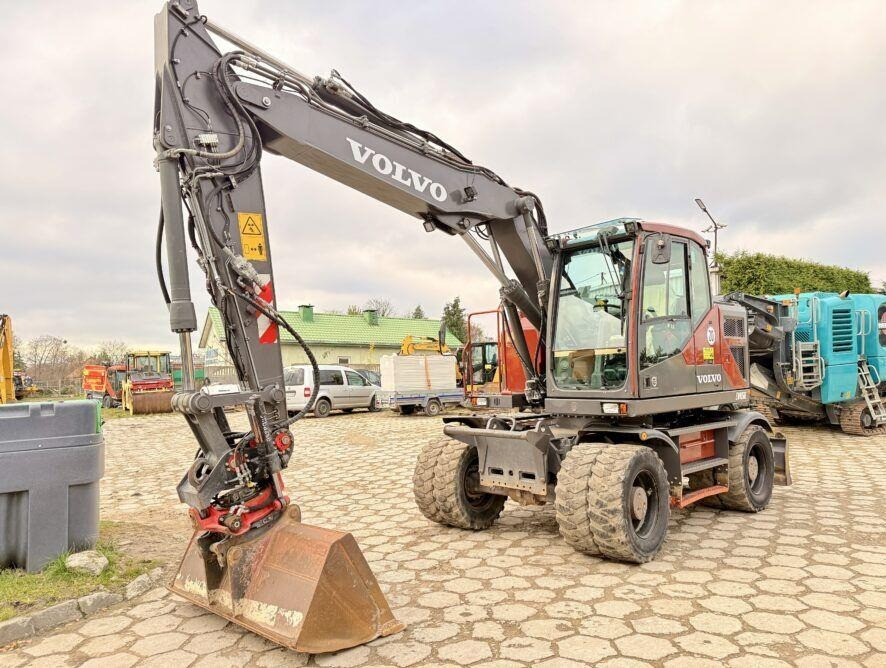Volvo EWR150E - Máy xúc bánh lốp: hình 2 Volvo EWR150E - Máy xúc bánh lốp: hình 2