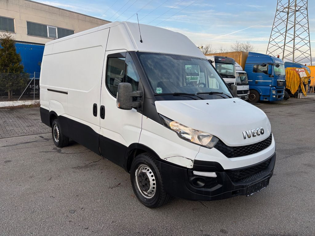 Iveco Daily 35S130 Klima - Xe van chở hàng: hình 3 Iveco Daily 35S130 Klima - Xe van chở hàng: hình 3