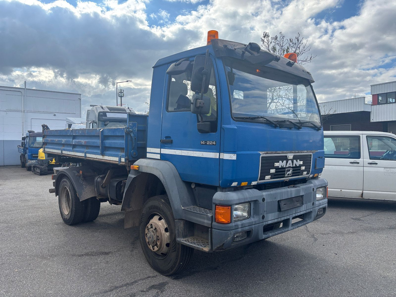 MAN 14.224 12.220 4x4 Meiller 3 Seitenkipper - Xe ben: hình 3 MAN 14.224 12.220 4x4 Meiller 3 Seitenkipper - Xe ben: hình 3